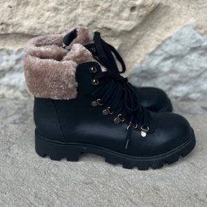 LFL Lust for life freeze black boots new